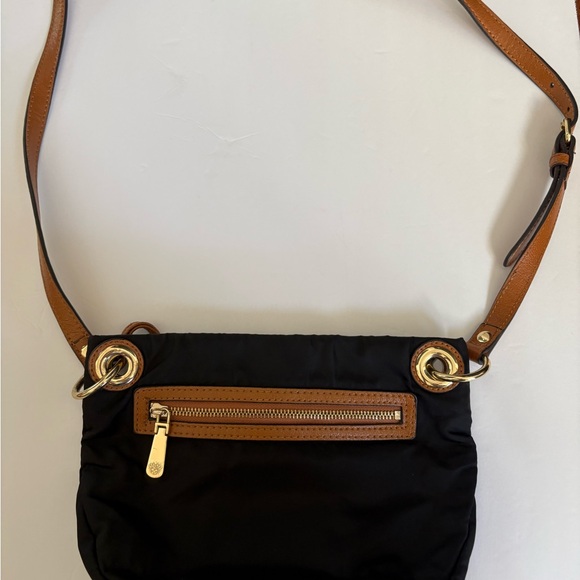 Vince Camuto Black and Brown Crossbody Bag - Picture 1 of 8